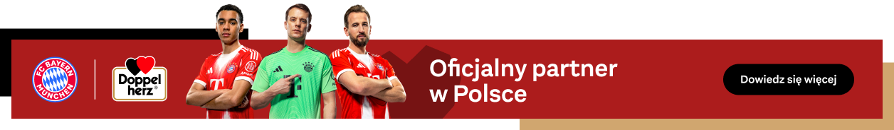 Na pierwszym planie pokazani są trzej piłkarze FC Bayern. Obok nich znajdują się logotypy FC Bayern München i Doppelherz oraz tekst: „Oficjalny partner w Polsce”. Czarny przycisk zawiera napis „Dowiedz się więcej”.